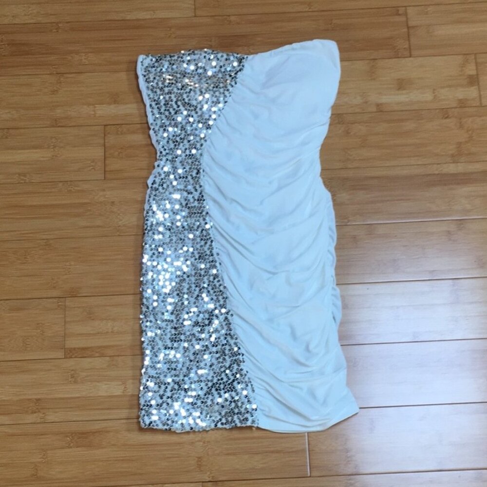 Like New Deb White and Silver Sequin Dress